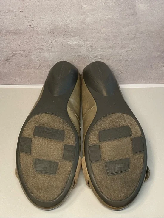 Naturalizer ‘Hasten’ Taupe/Gray Ballet Flats - Picture 7 of 10